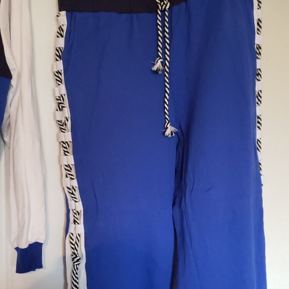 fashion nova - Picture 3 of 5